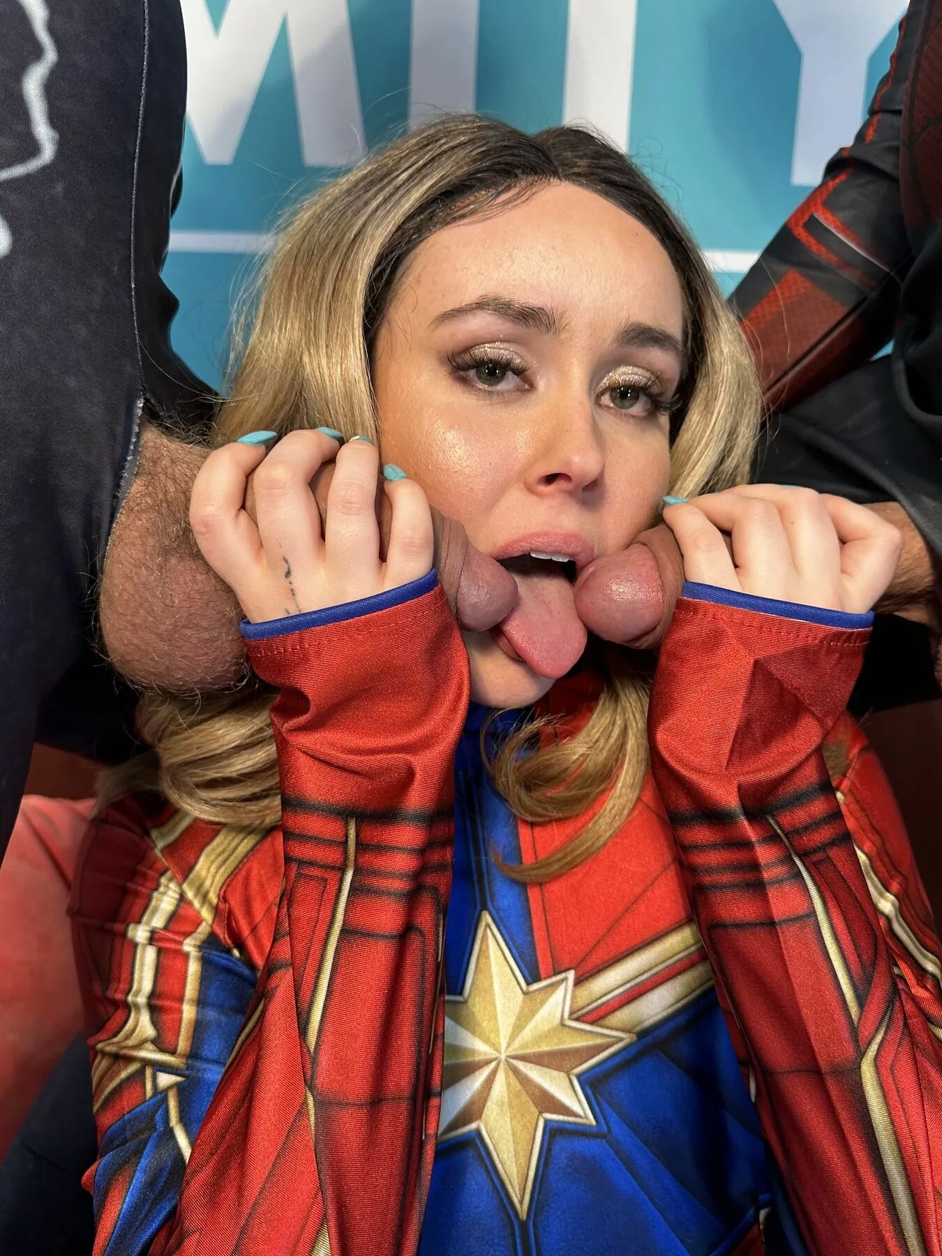 Marvel Blow Jobs (Black Widow, Captain Marvel..) ORGY