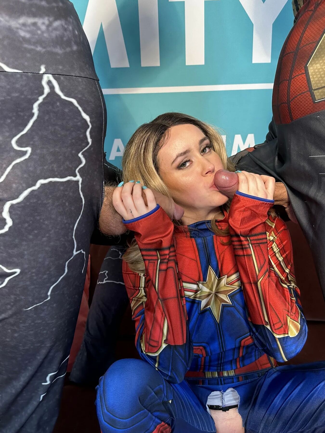 Marvel avengers ORGY (BLOWJOBS)