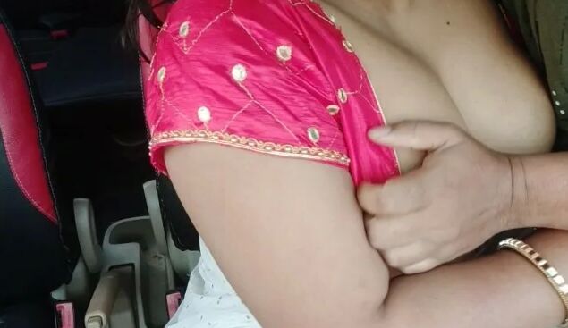 Desi sexy girl and couple hot pic.