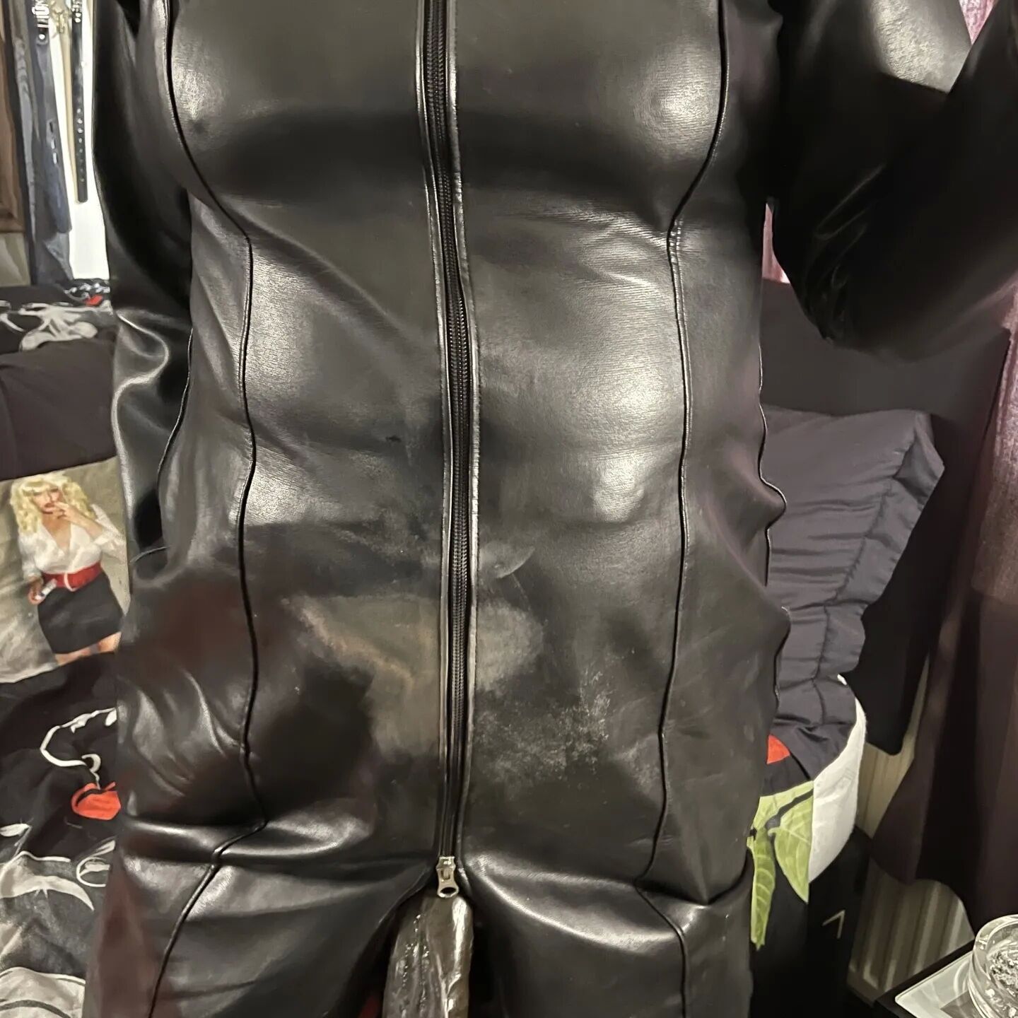 BAD MOMMY WITH STRAPON