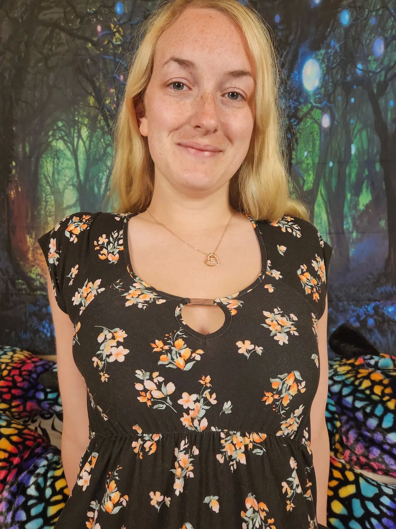 Mama_Foxx94 Easter Album - Bj vid for sale on MANY VIDS