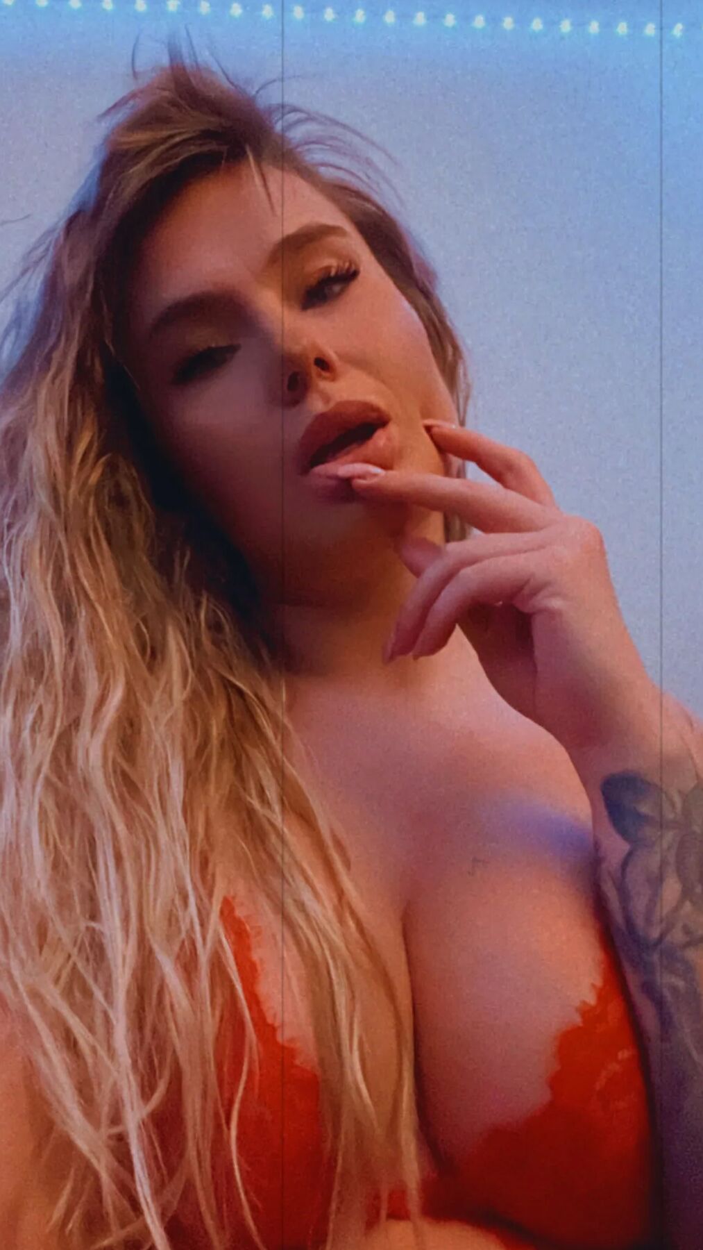 AngelgonedownOF Free Photos