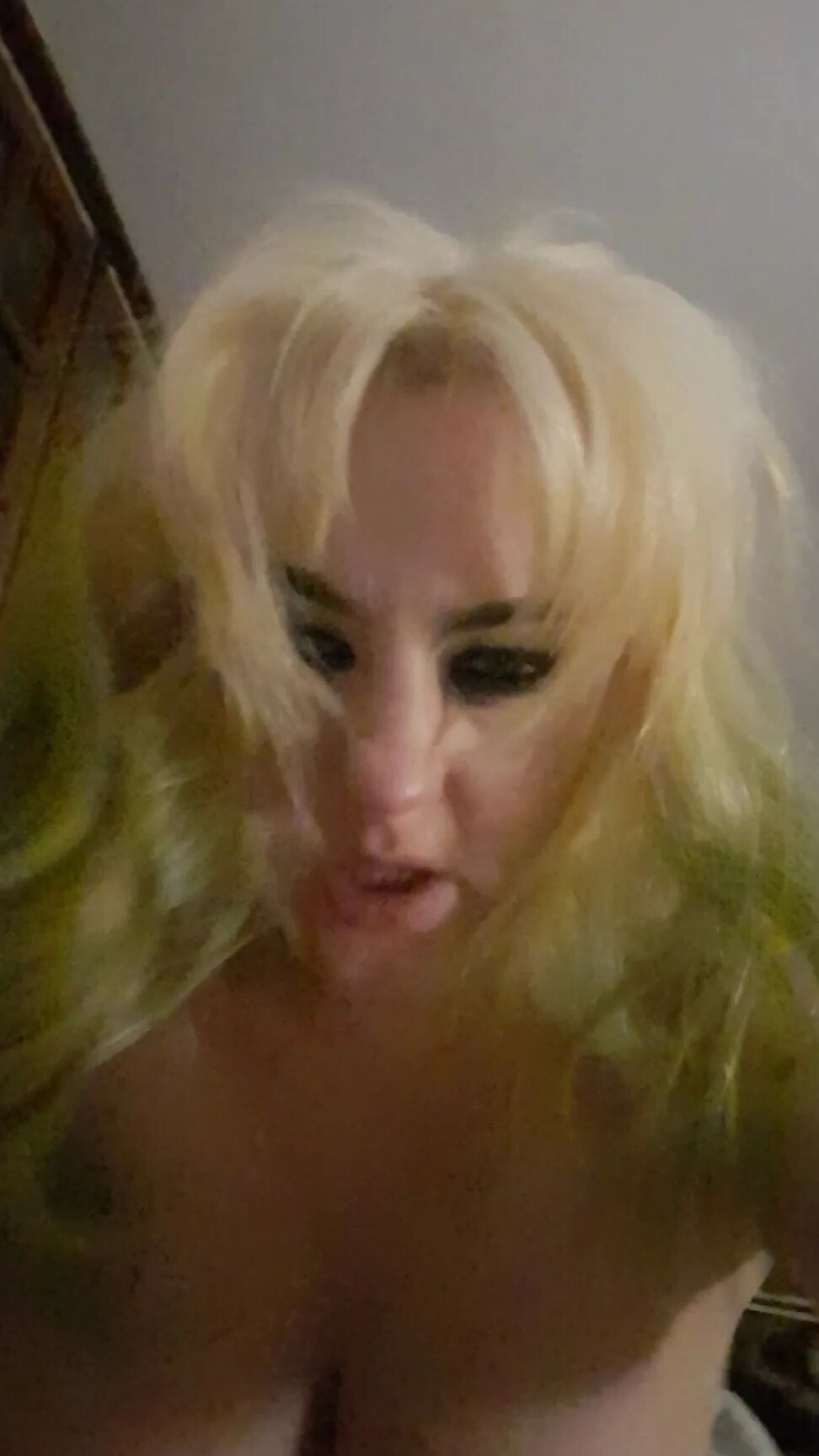 Chubby MILF Amy Leaf- Ride POV