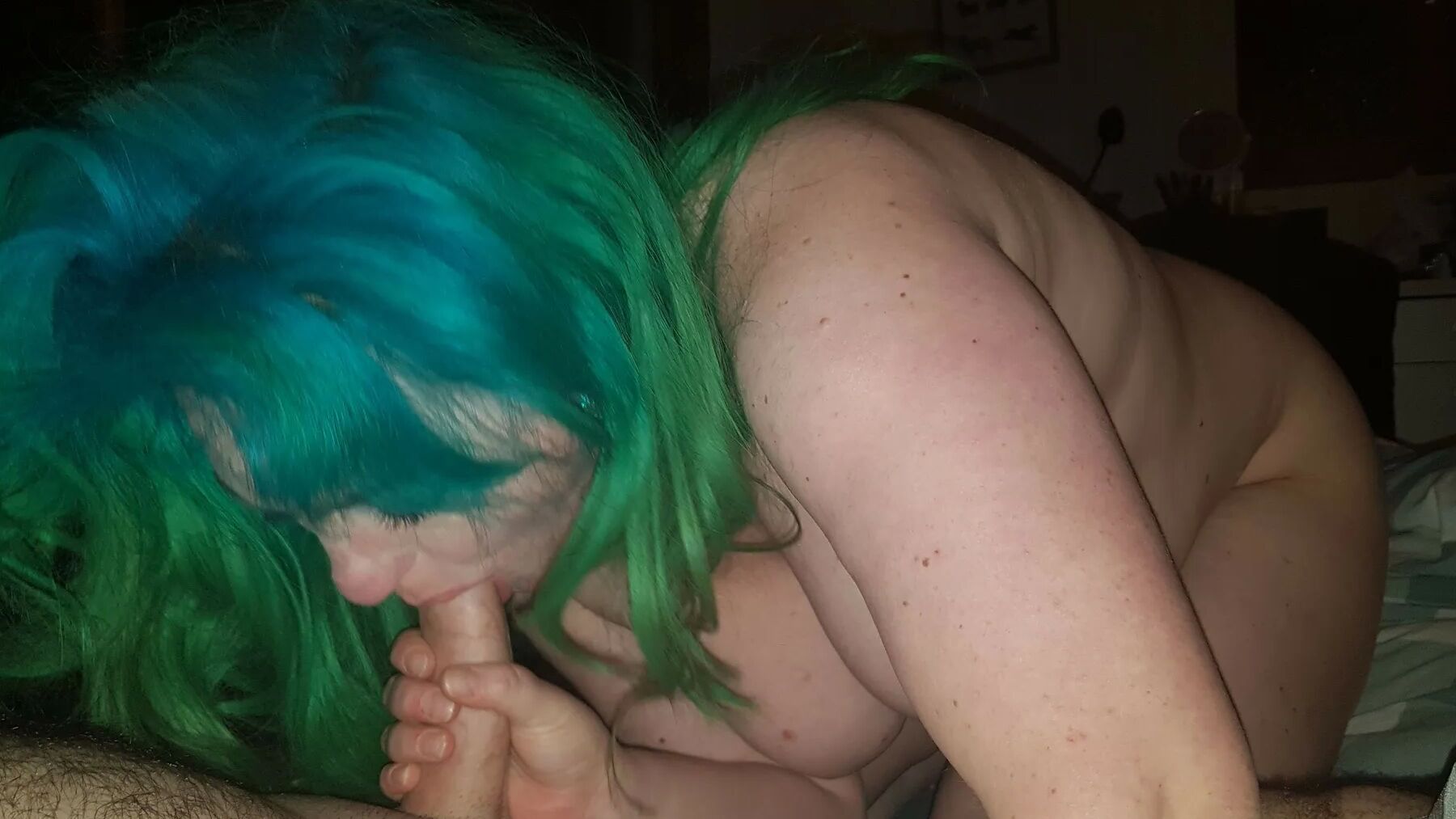 Chubby MILF Amy Leaf- A good blowjob