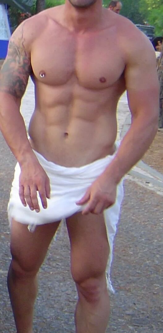 Oposite to my husband i used to be skinny...