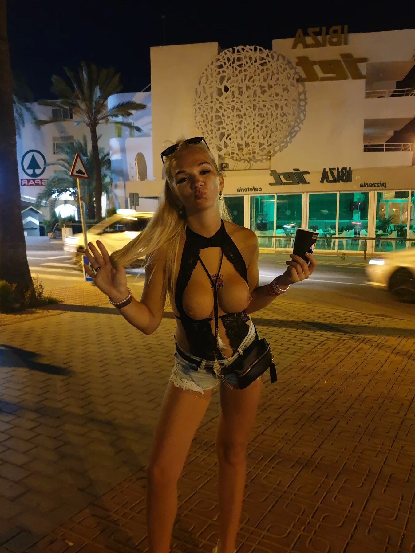 Public Flashing