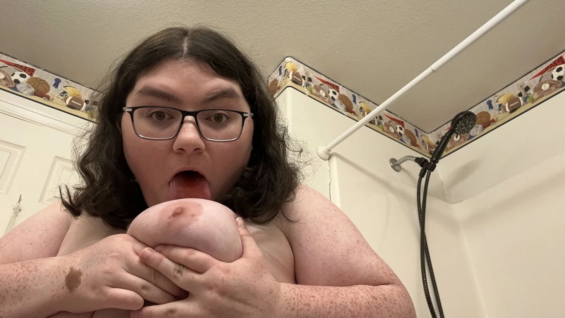DesiQueen1997’s sexy gallery
