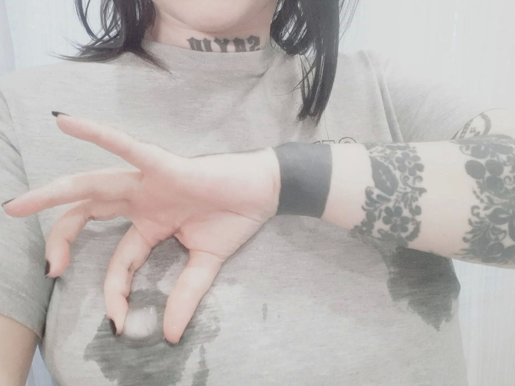Ice to nipples