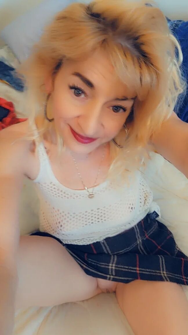 Horny Naughty Milf Cougar rabbit dildo double penetration