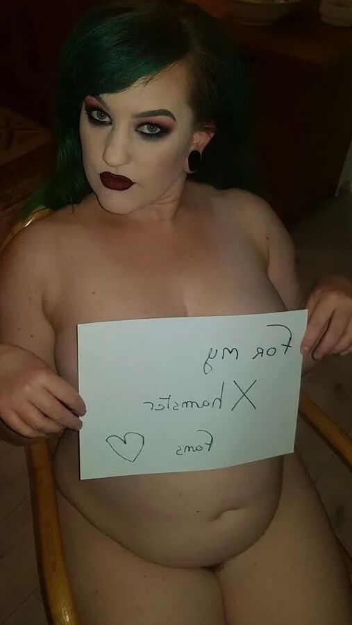 Chubby MILF Amy Leaf- For my fans