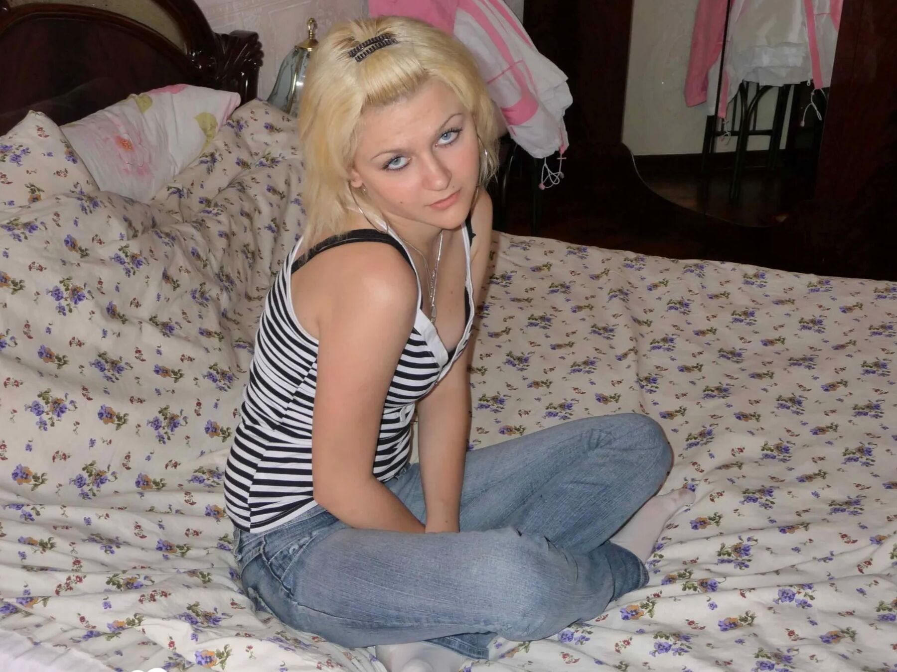 My girlfriend loves posing for the camera