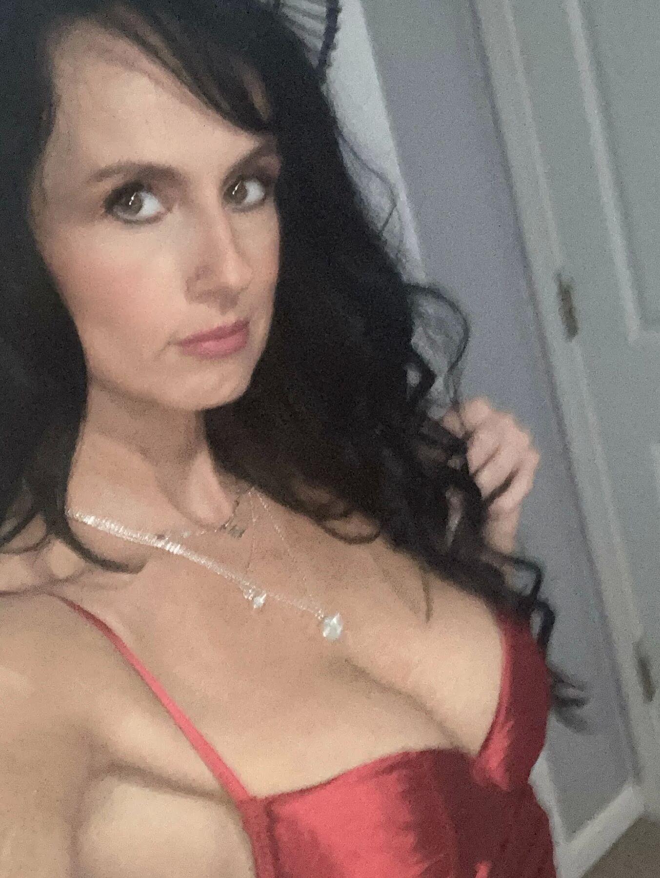AlaynaPleez Free Photos