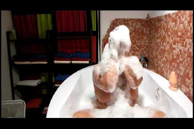 Anna in the hot tub ...