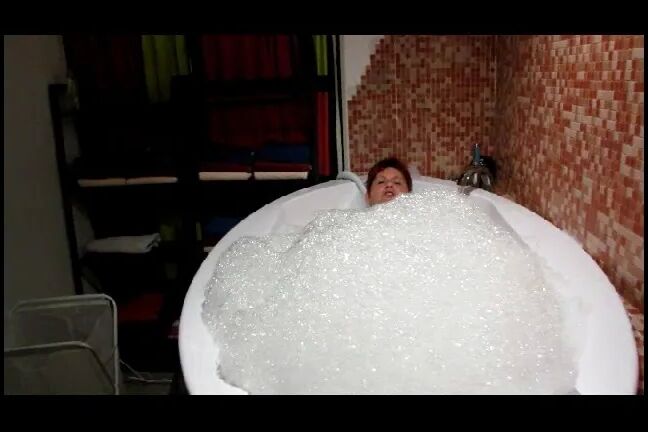 Anna in the hot tub ...