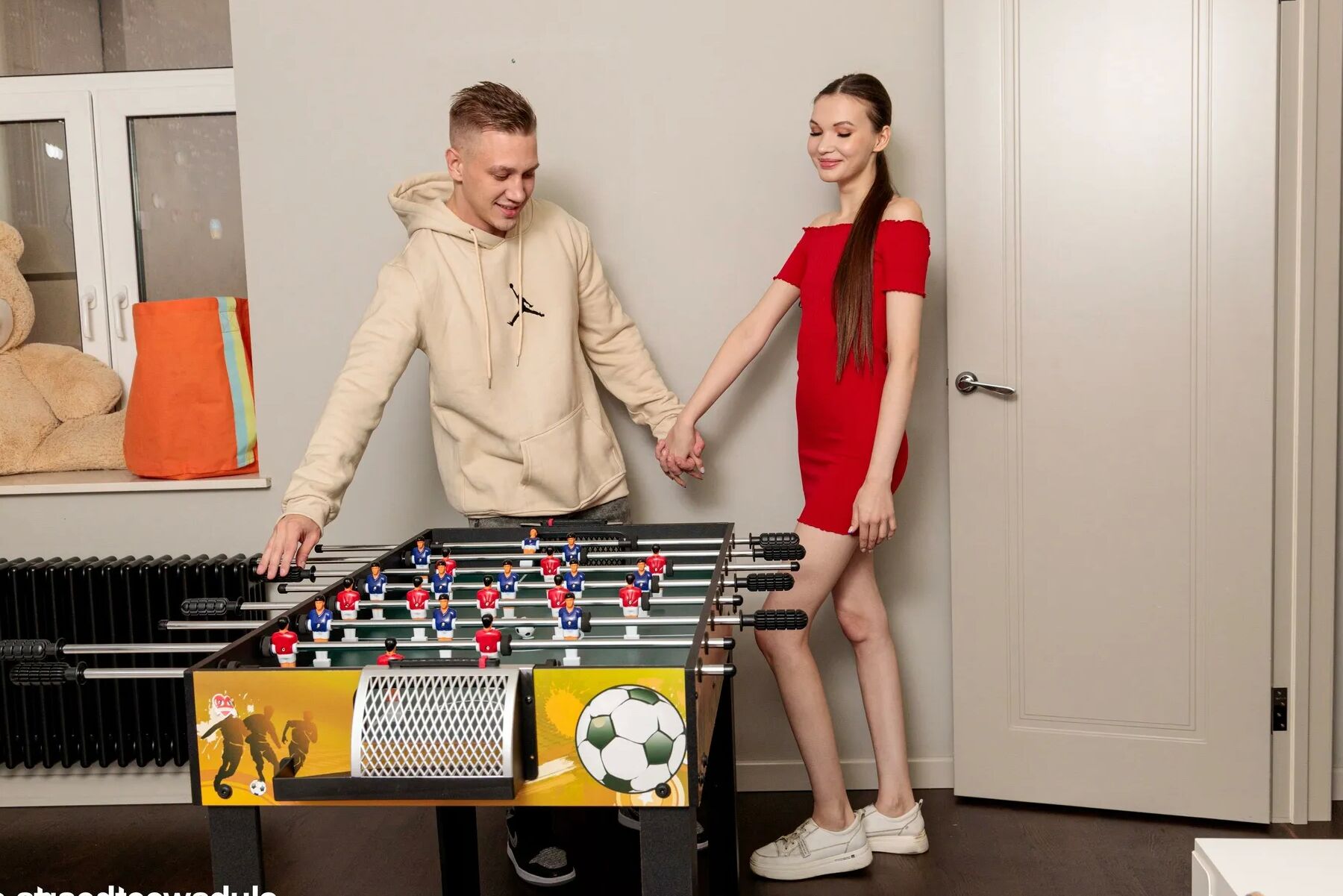 Fussball nut cracker at ClubSweethearts