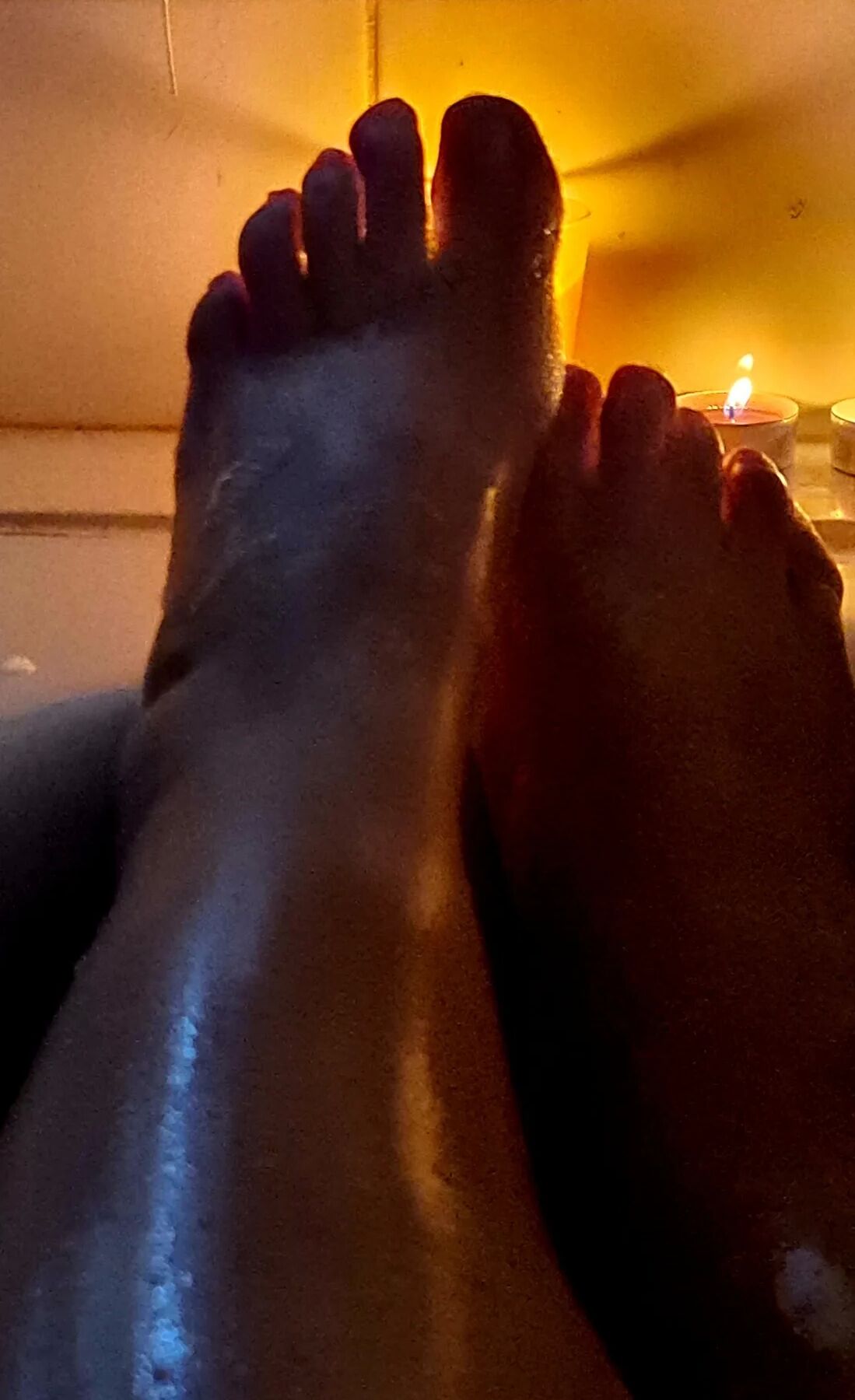 Foot and sextoy . Bathtime