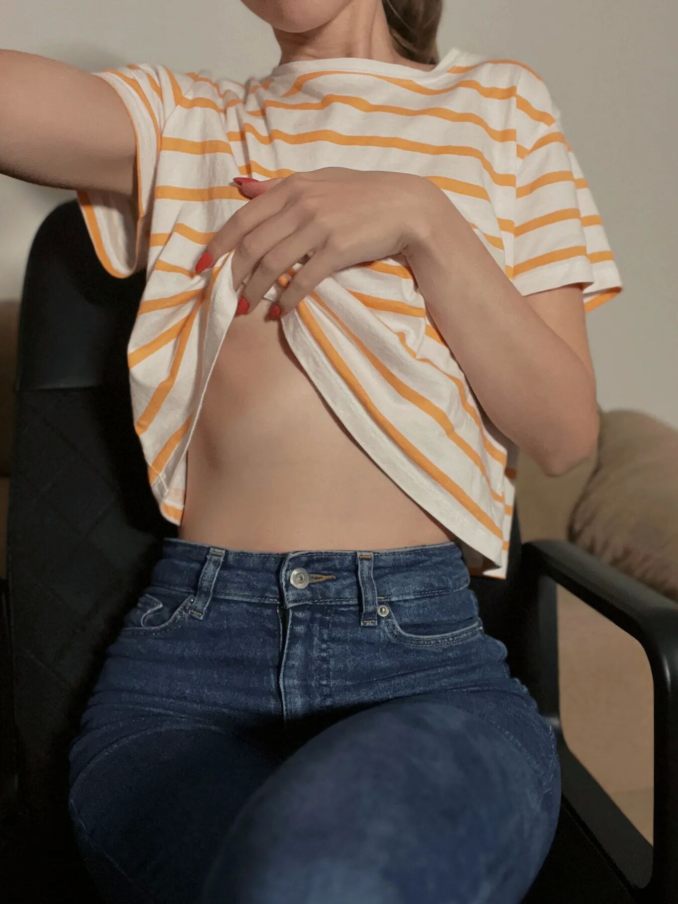 Hot nerd girl gets naked on camera