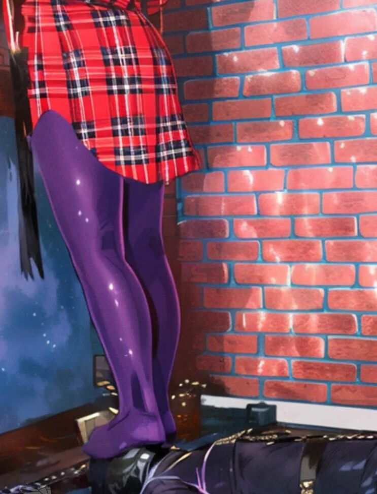 Fullweight face standing in purple tights comics-2