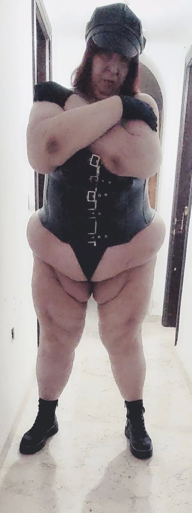 PalmiraHordi leather corset