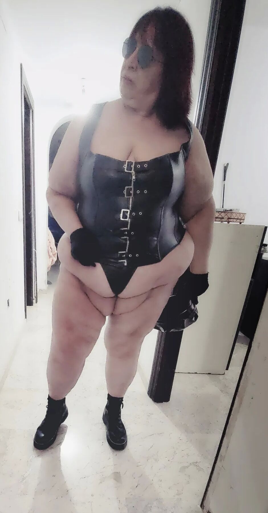 PalmiraHordi leather corset