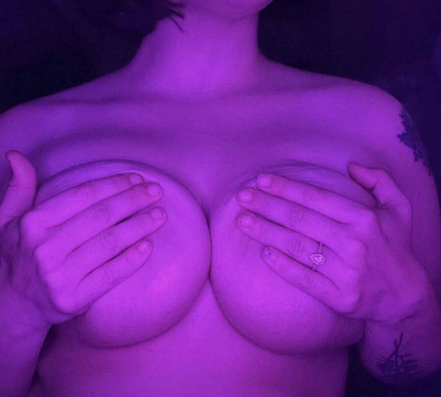 Lovelylil_cunt Free Photos