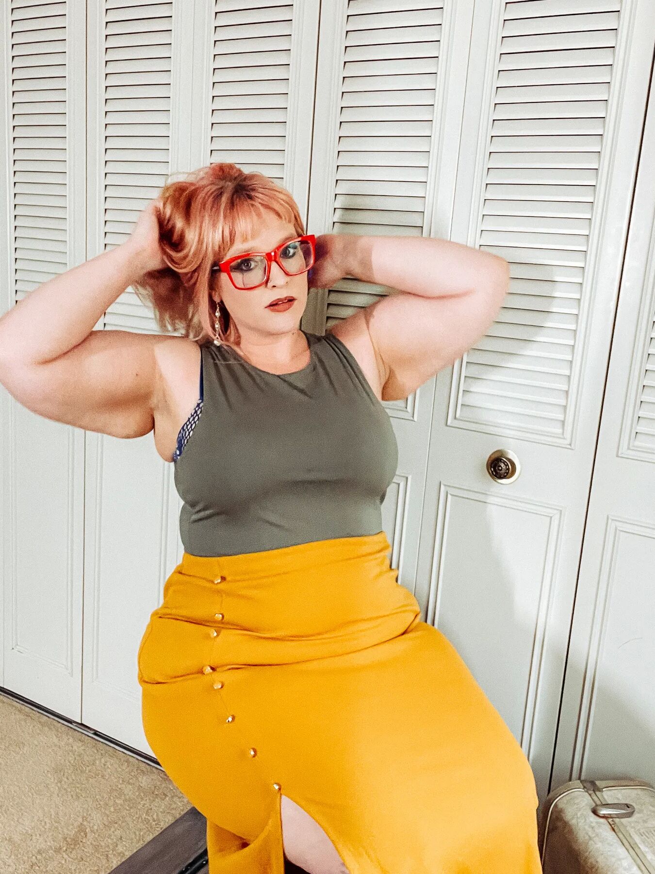 BBW Office Whore Tight Skirt and heels