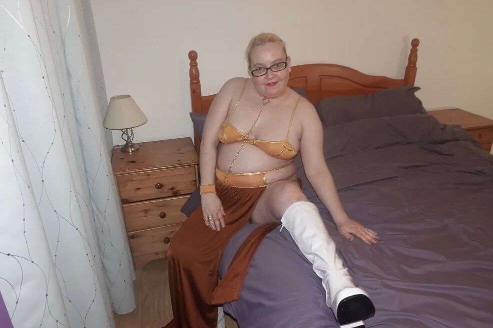 Star Wars Princess Leia Slave Girl
