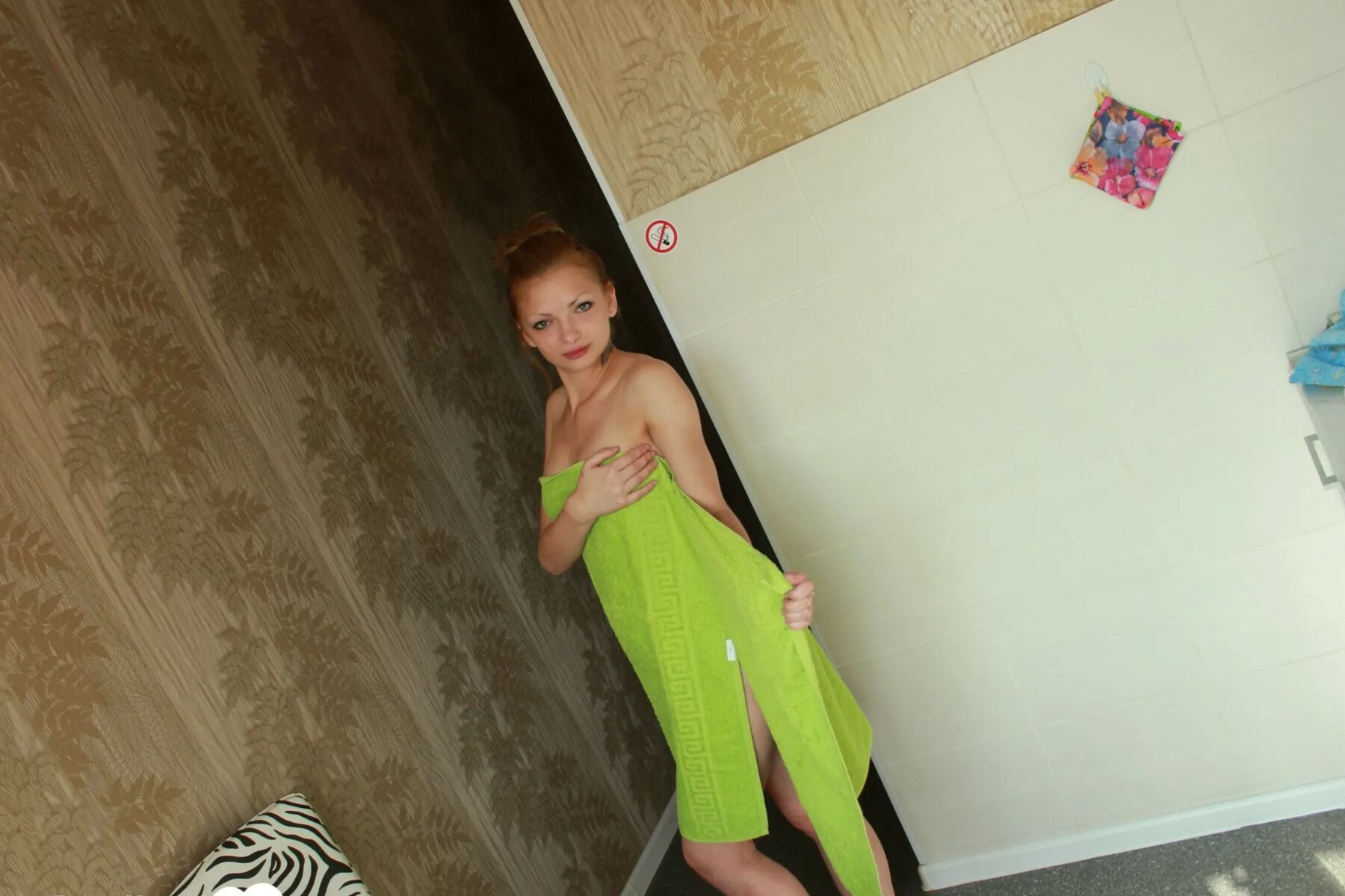 Do you like what's under the towel?