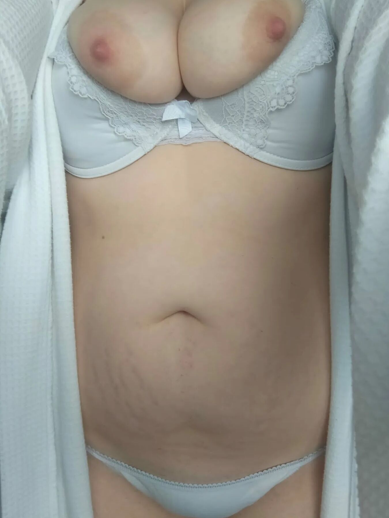 35 Years Old Hot English Milf Lesbian Mom Lingerie