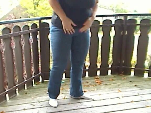 Pissing in jeans ...