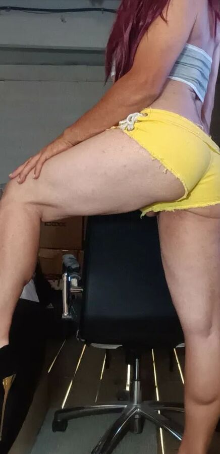 Efreakme and that sexy hot body