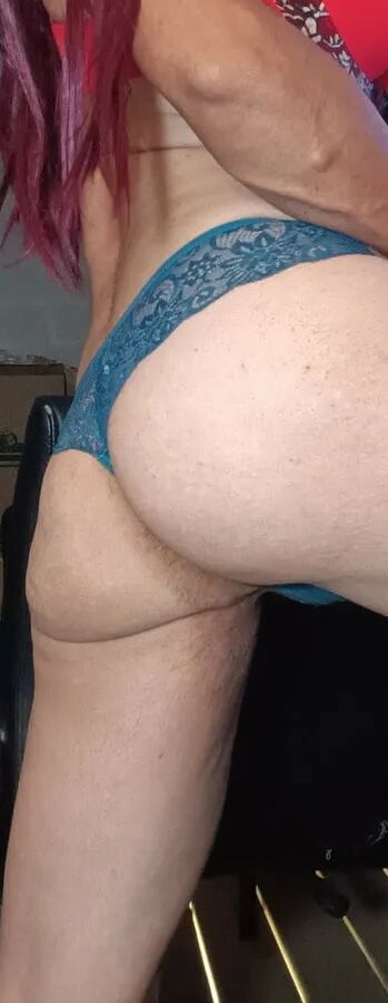Efreakme and that sexy hot body