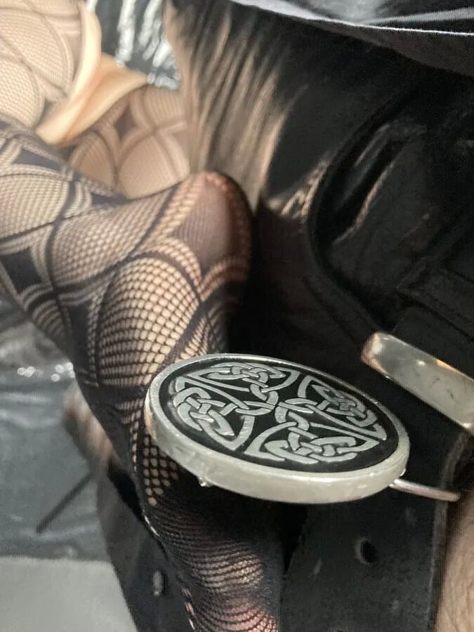 Combat boots and horny cunt