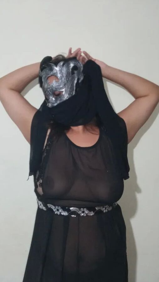 THE MASQUERADE ON A VERY HORNY NIGHT...