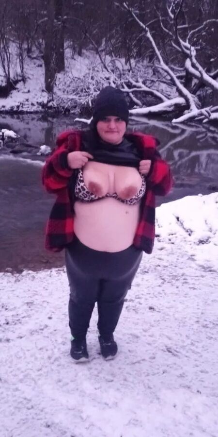 Sexydixie27 42dd tits photo set