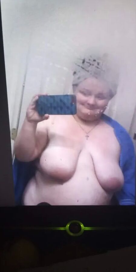 Sexydixie27 42dd tits photo set