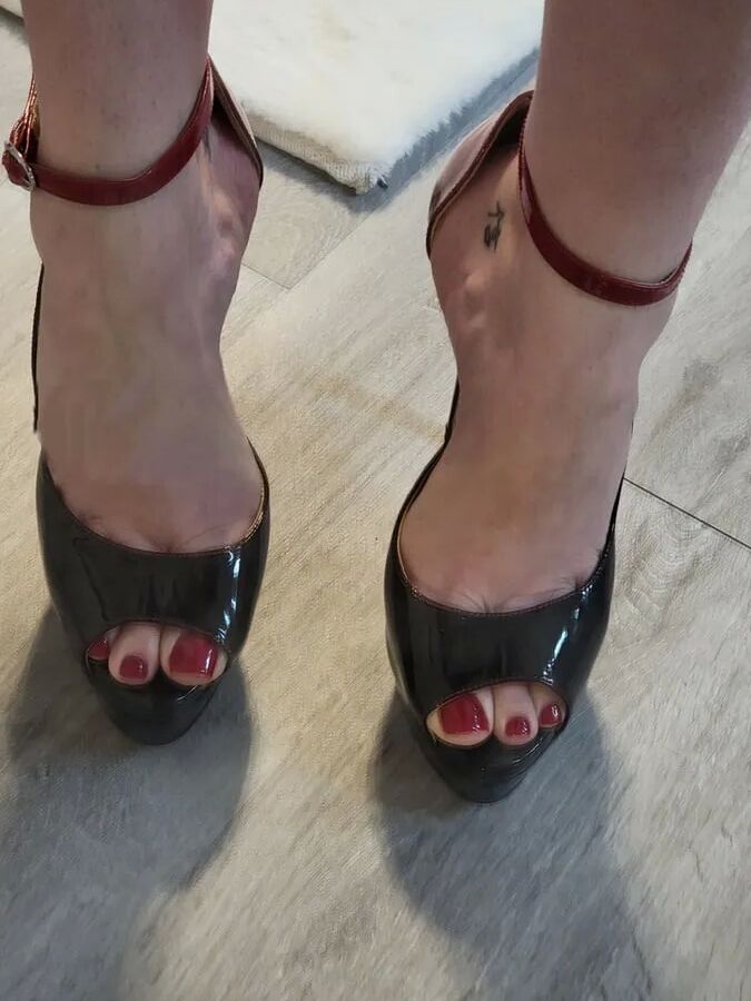 Modeling Heels