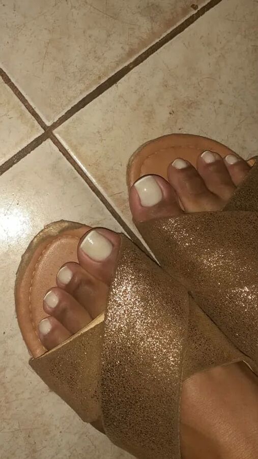 Meus pés / My Feet