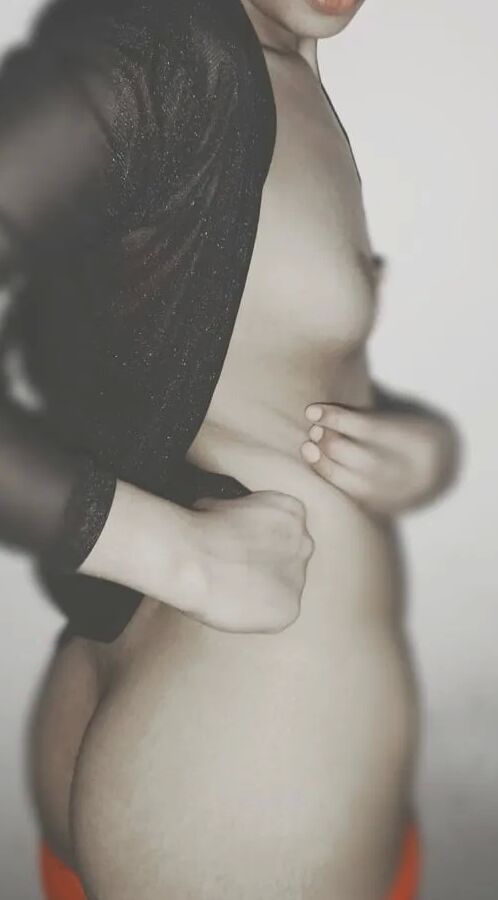 Sexy hot Latika nude