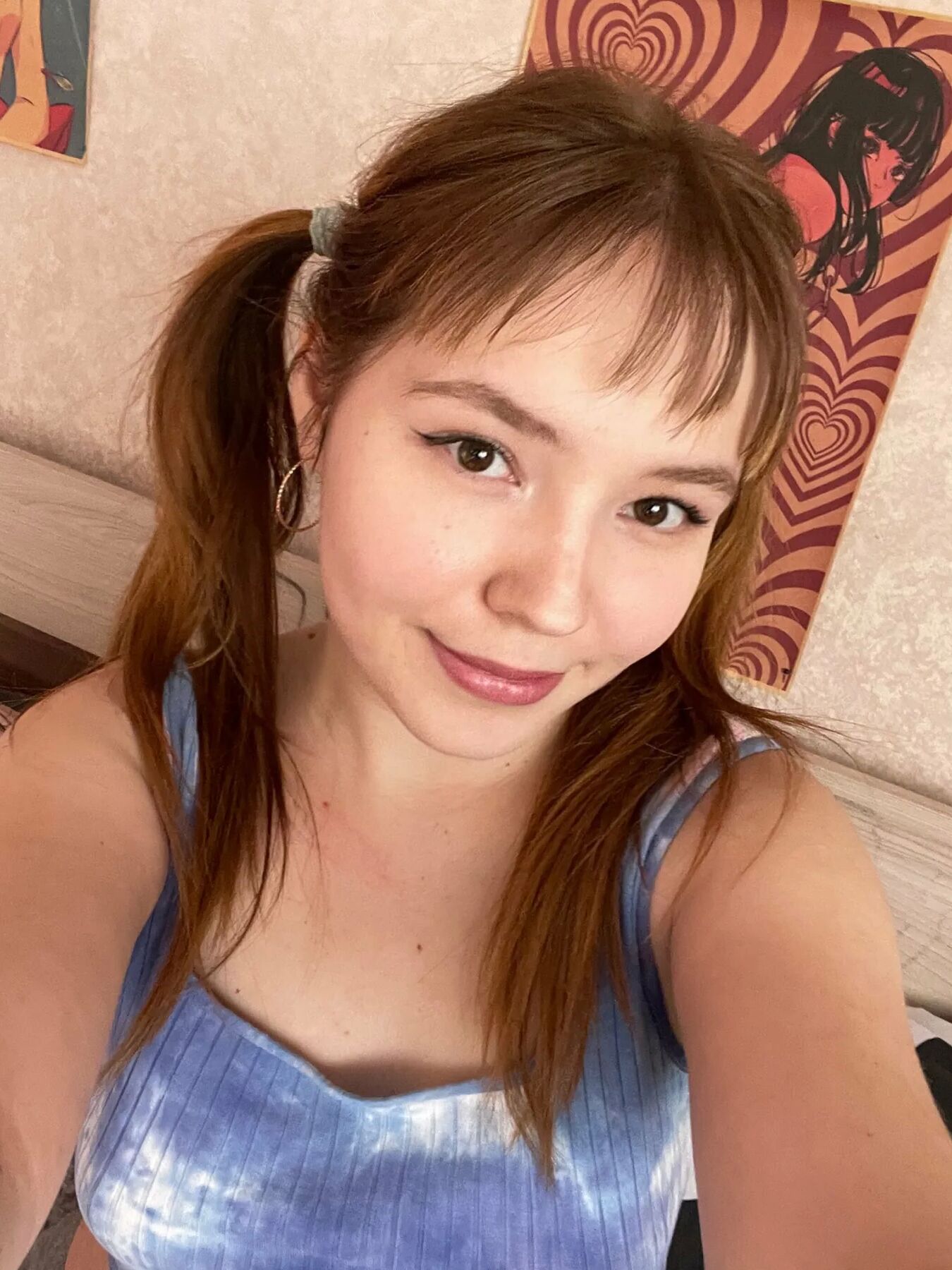 Cassie Ward Free Photos
