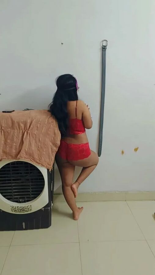 Riya hot and sexy pics galary