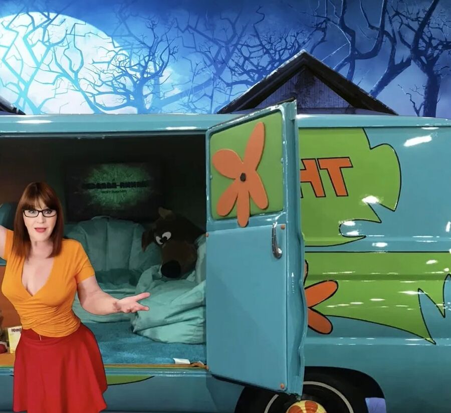 I'm Velma Dinkly!