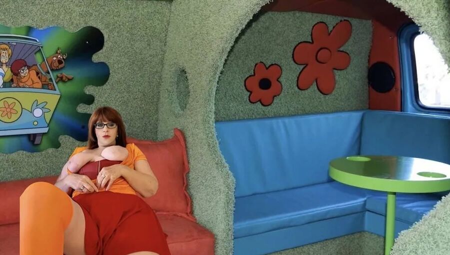 I'm Velma Dinkly!
