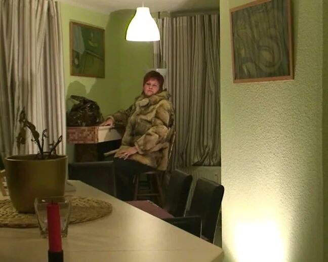 Public - I masturbate in fur coat