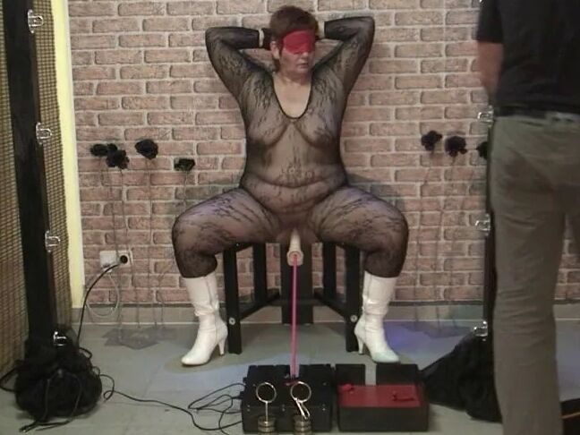Punishment with the fucking machine