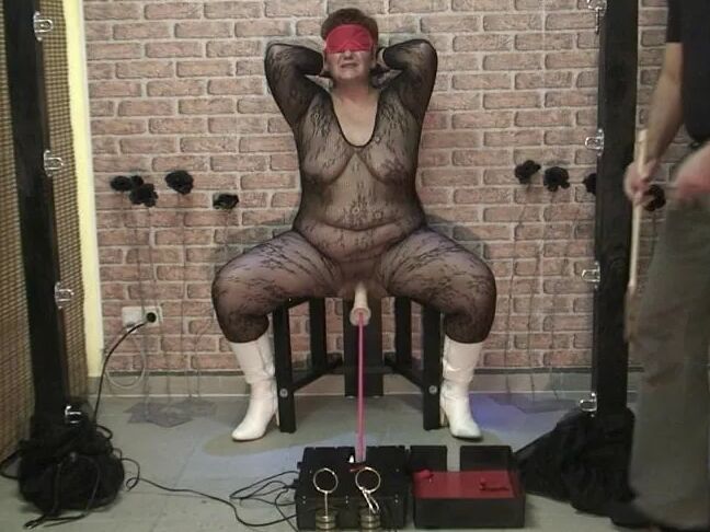 Punishment with the fucking machine