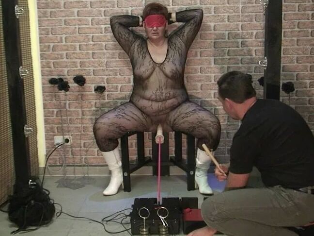 Punishment with the fucking machine