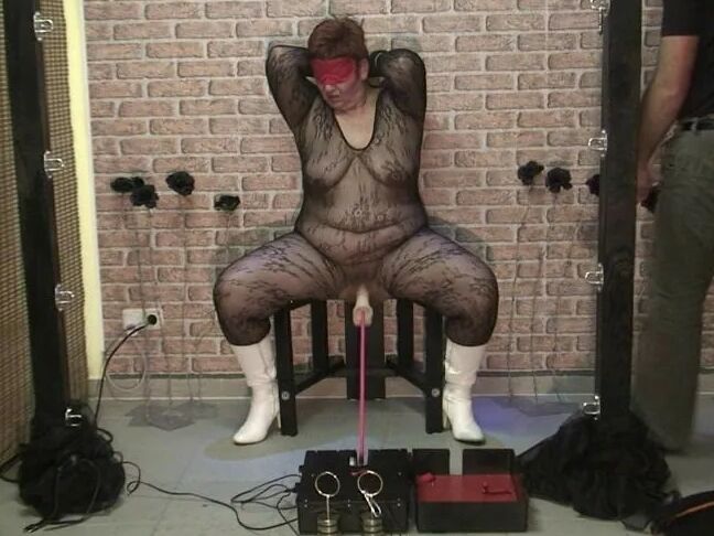Punishment with the fucking machine