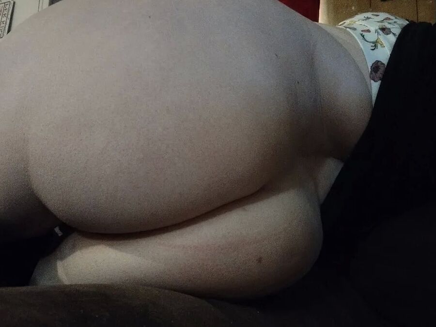 Big booty milf