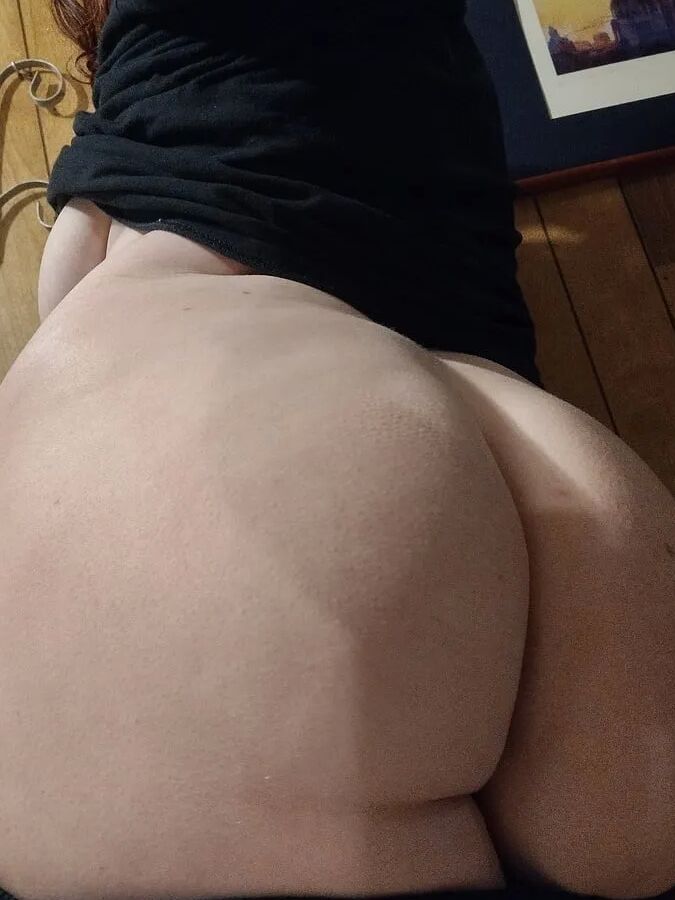 Big booty milf